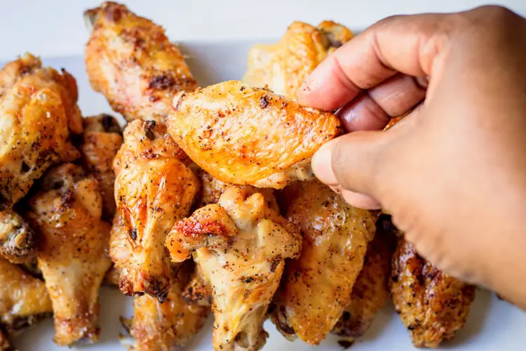 Crispy Oven Baked Chicken Wings