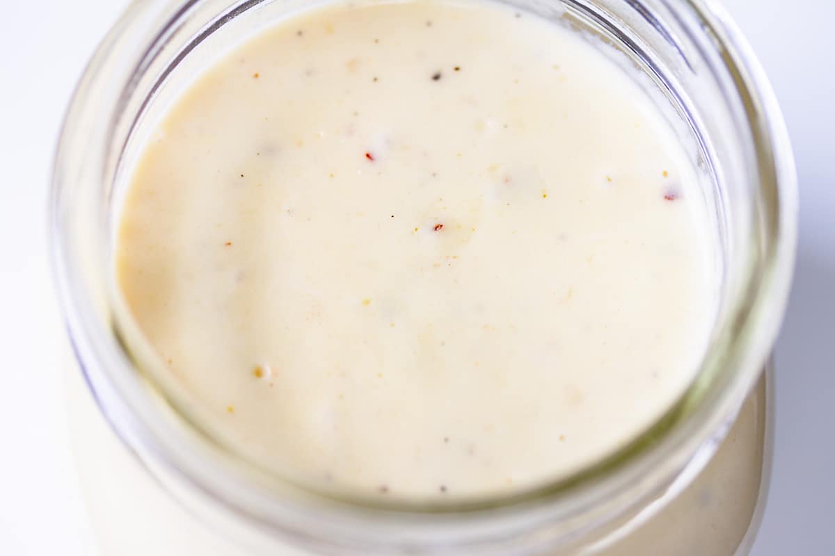 a jar of parmesan garlic white pizza sauce