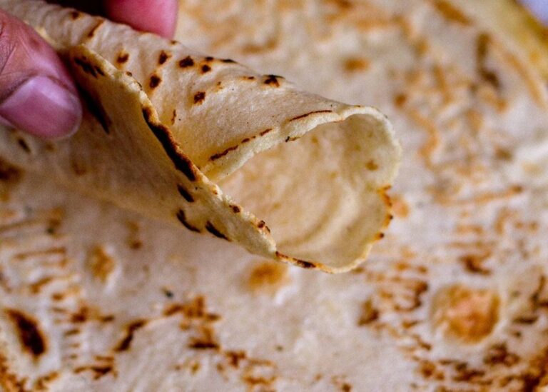 How to Make Corn Tortillas From Scratch