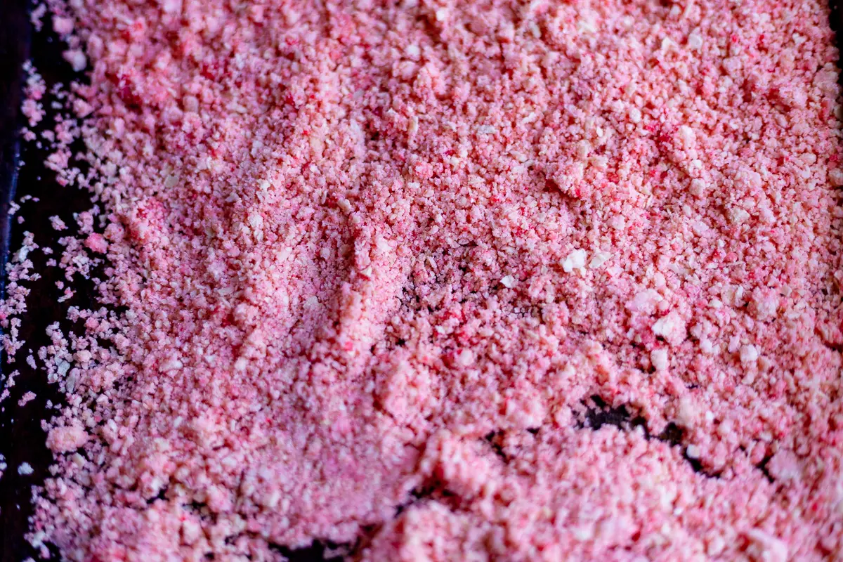 strawberry wafer crumbs